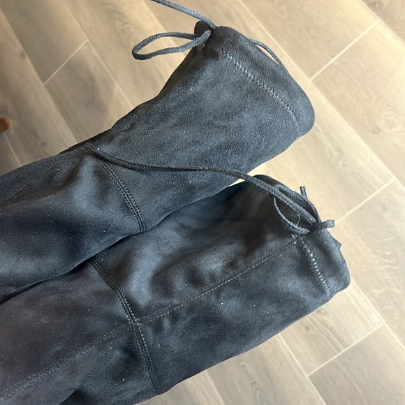 Over the Knee Black Faux Suede Block High Heel Boots Black Women size 8 - Picture 13 of 17